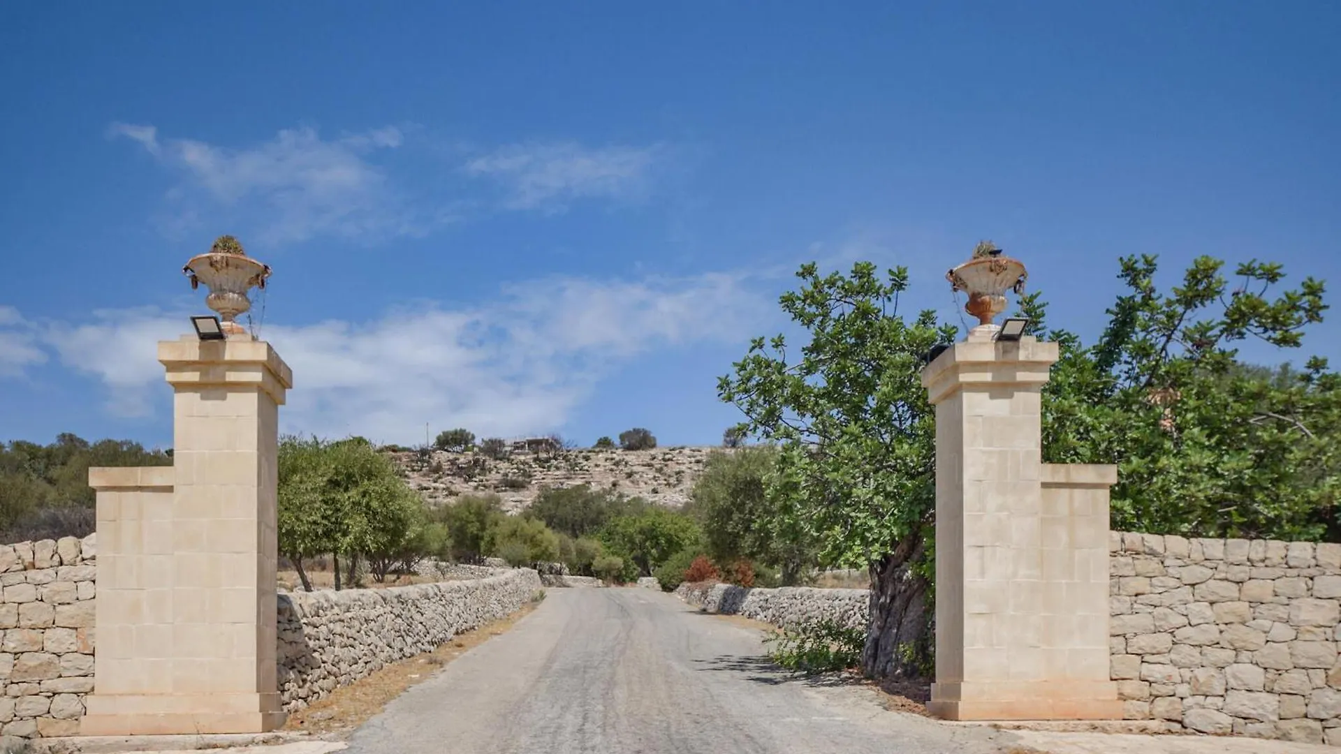 Stunning Home In Ragusa With Wifi Holiday home