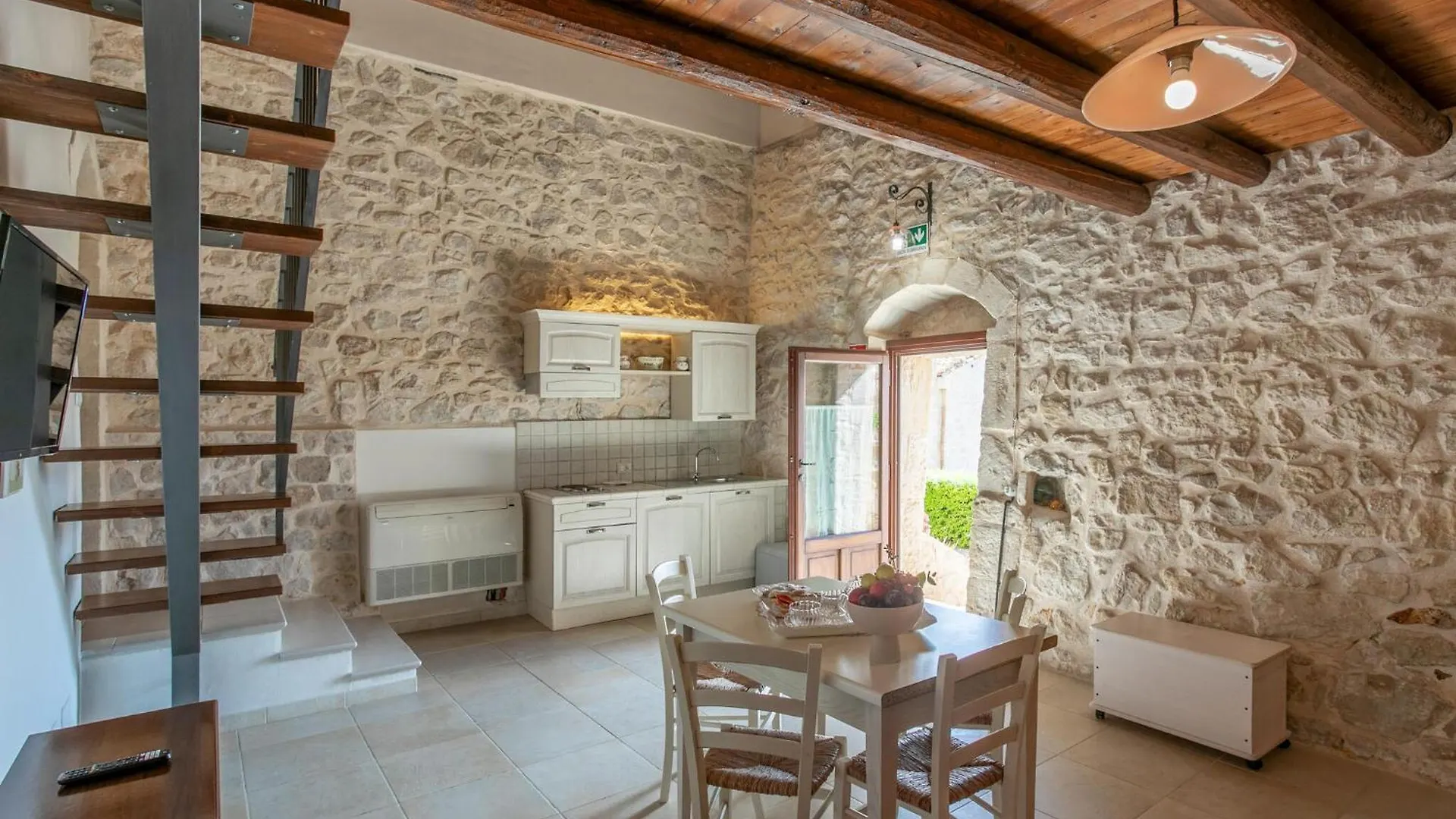 Stunning Home In Ragusa With Wifi Holiday home
